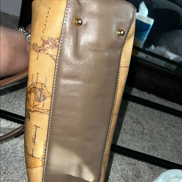 Alviero Martini Brown and Tan Shoulder Bag with Map Design - Picture 10 of 12